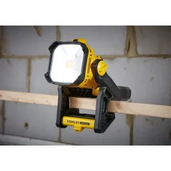 Projecteur de chantier stanley Fatmax SFMCL030B-XJ v20 18V (sans batterie)