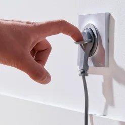 Rallonge intérieur H03VVH2-F Diall 2 x 0.75mm² 3m prise métal