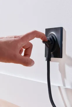 Rallonge intérieur H03VVH2-F Diall 2 x 0.75mm² 3m prise noir