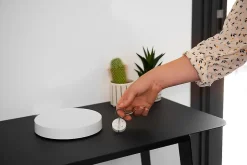 Somfy 1875278 - Home Alarm Essential Max, Alarme maison complète avec sirène & IntelliTAG® compatible Amazon Alexa, Assistant Google & TaHoma® switch