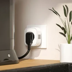 Somfy 1871215 - Prise connectée Zigbee compatible TaHoma avec suivi de consommation électrique