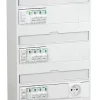 Tableau électrique pré-équipé et pré-câblé T2 à T4 - 3 rangées - 39 modules Schneider Electric + prise modulaire