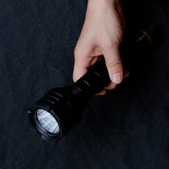 Torche indestructible Stanley 600 lumens