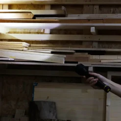 Torche indestructible Stanley 600 lumens