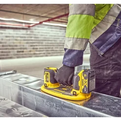 Ventouse 18V XR Grabo (sans batterie ni chargeur) capacité de charge 120kg - DEWALT - DCE590N-XJ
