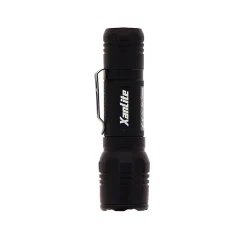 Xanlite - Lampe Torche LED Métallique, x3 Modes d'Eclairage, 300 Lumens, Piles Incluses - TO250S